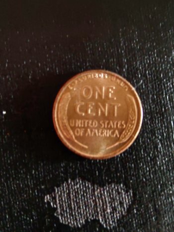1943-Copper-Penny-Does-Not-Stick-To-Magnet-Is-It-Real