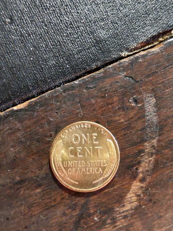 1943-Copper-Penny-Does-Not-Stick-To-Magnet-Is-It-Real