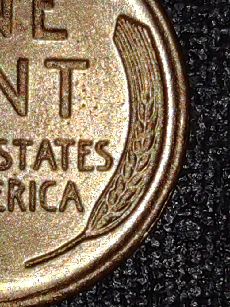 1943-Copper-Penny-Does-Not-Stick-To-Magnet-Is-It-Real