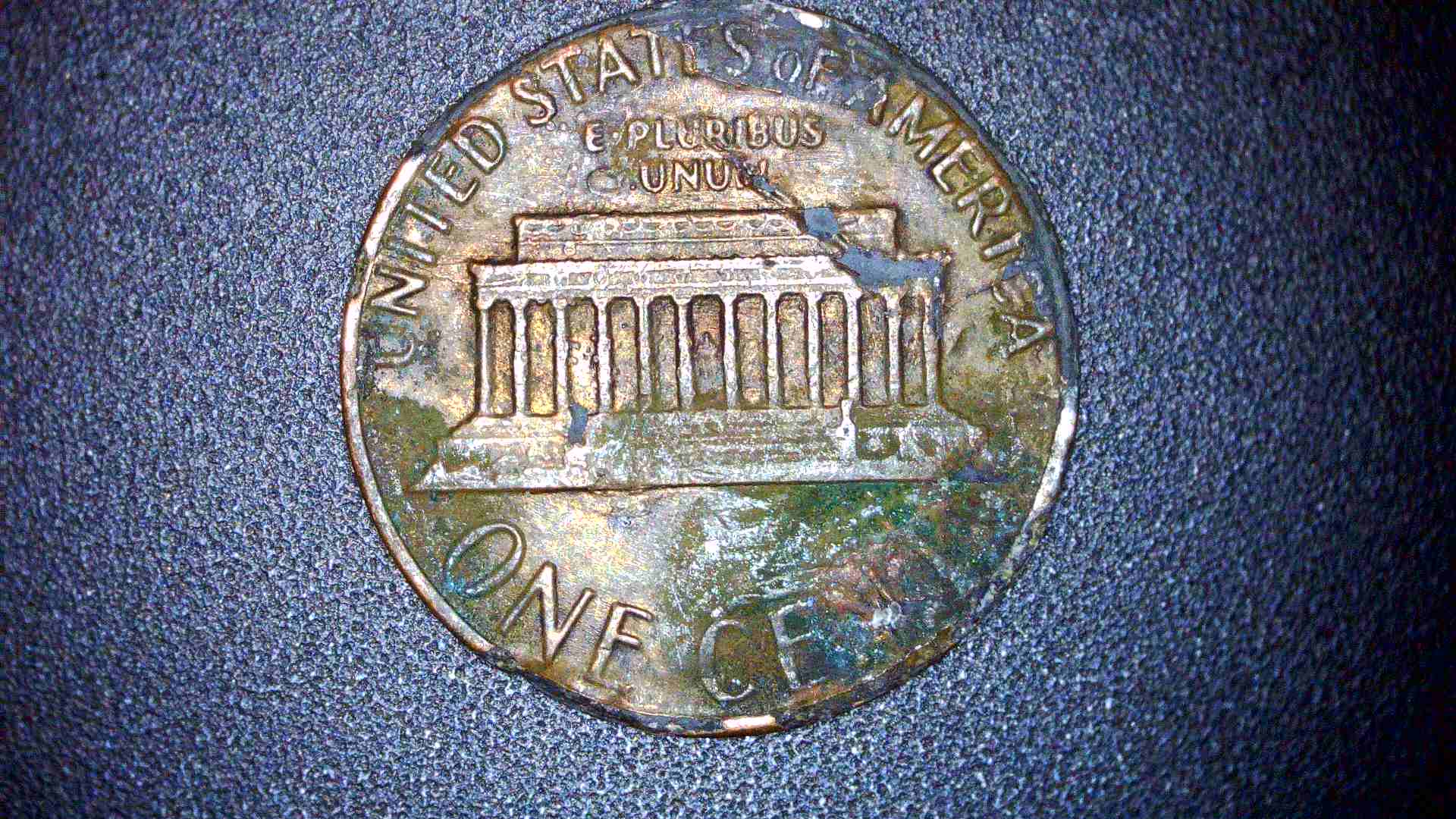 1984-Penny---?---Die-Cracks-And-Delaminated