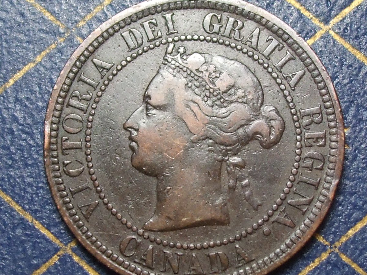 Lets-Play-A-Game,,-Guess-The-Year-From-Only-The-Obverse-Canada-Version