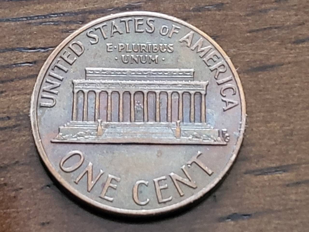 1973-D-Lincoln-Memorial-Cent-Error---Need-Help-Identifying