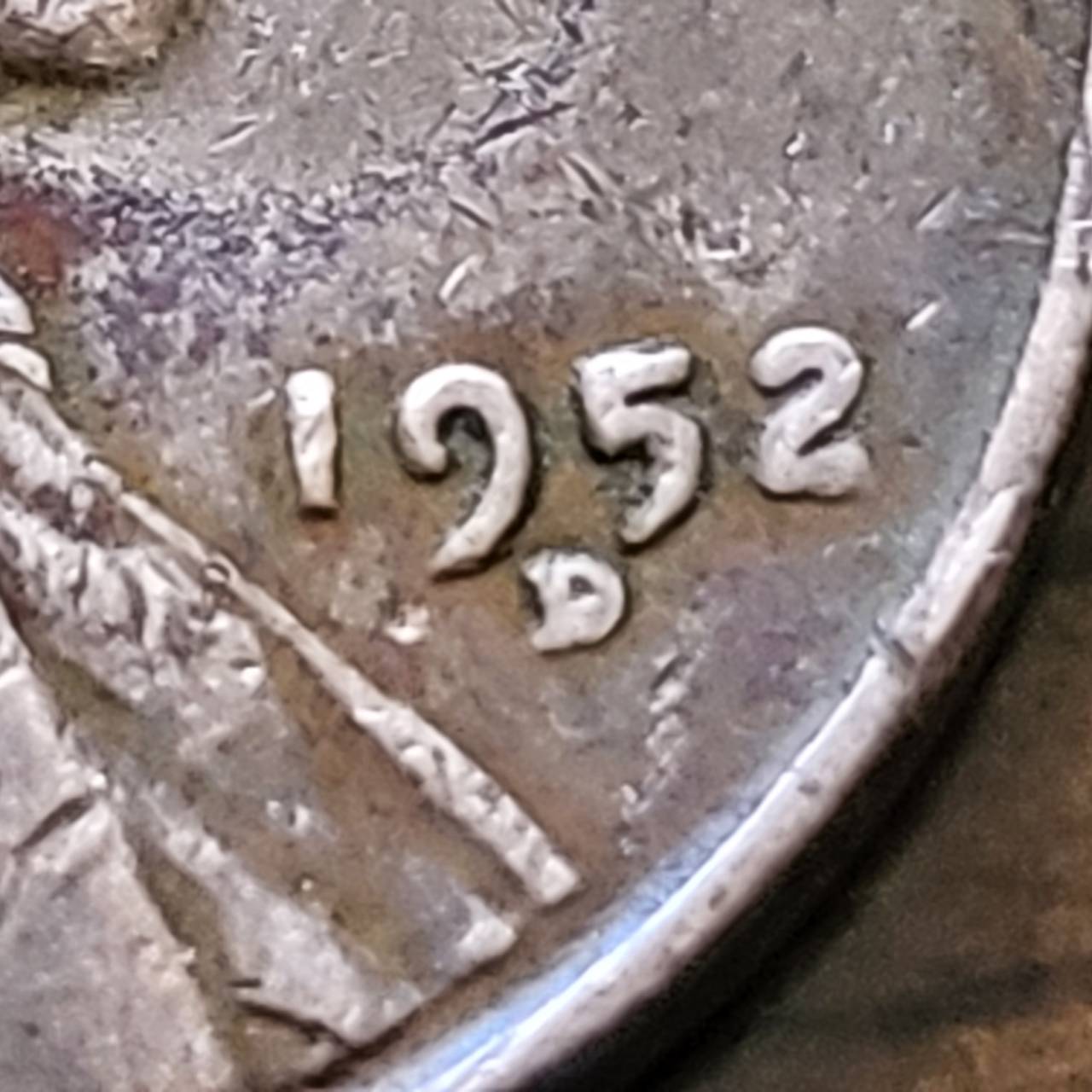 1952-D-Lincoln-Wheat-Mis-Aligned-D