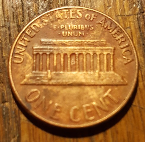 Are-These-Small-Date-Cents-And-Why-Do-They-Look-So-Copper-Colored?
