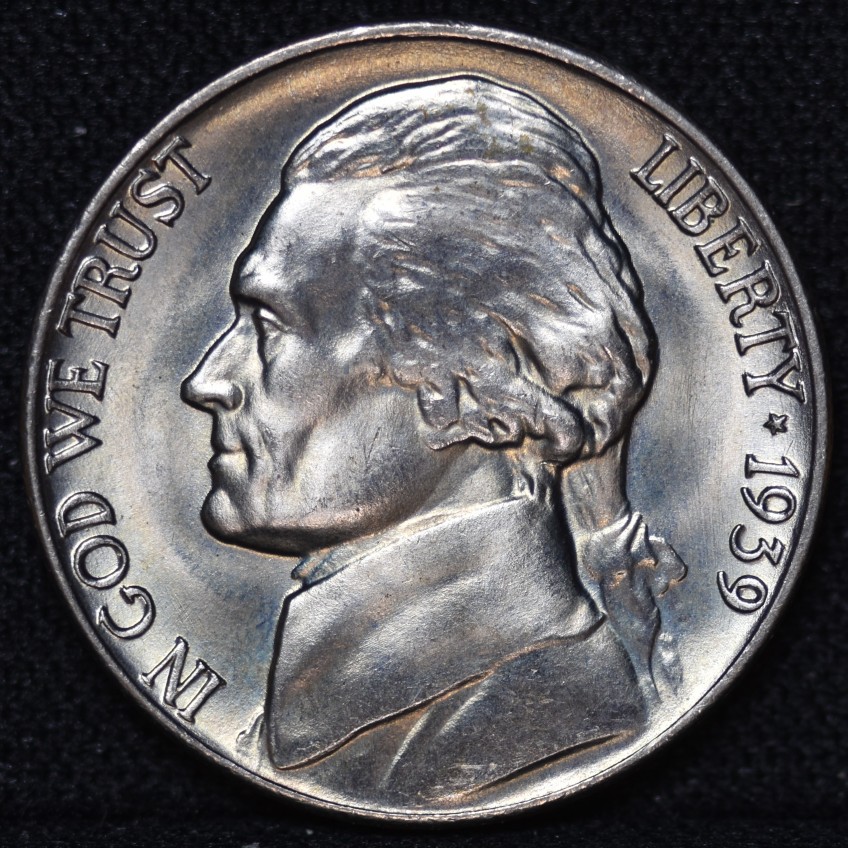 Newbie-Question:-What-Are-You-Looking-For-When-You-Photograph-A-Coin?