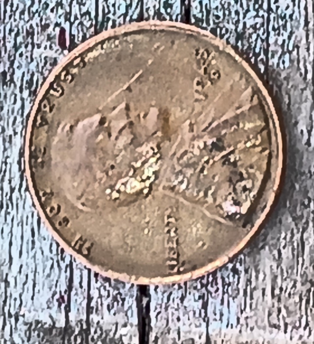 This-Looks-Like-A-1945-Wheat-Penny-But-It-Doesn't-Quite-Match-Lmk-What-U-Think