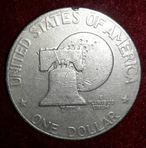 Bicentennial-Ike-Dollar-1776-1976-No-S-Type-2