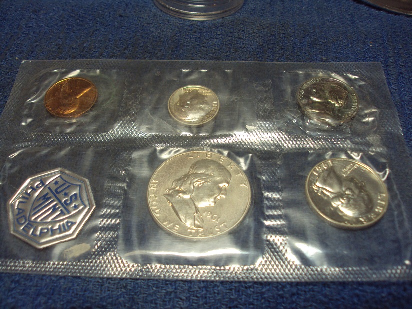 1961-US-Mint-Proof-Set,-Finnaly-Opened.