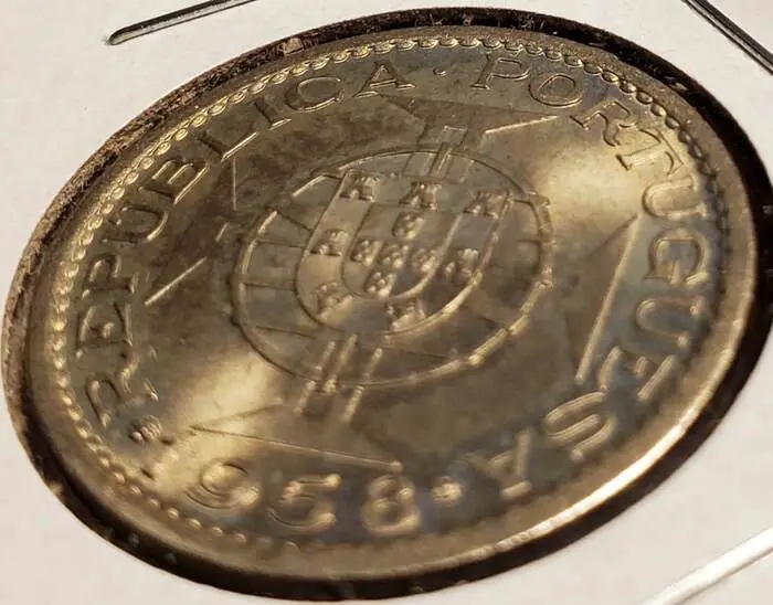 1958-Portuguese-India-1-Escudo---Haze-Or-PVC?