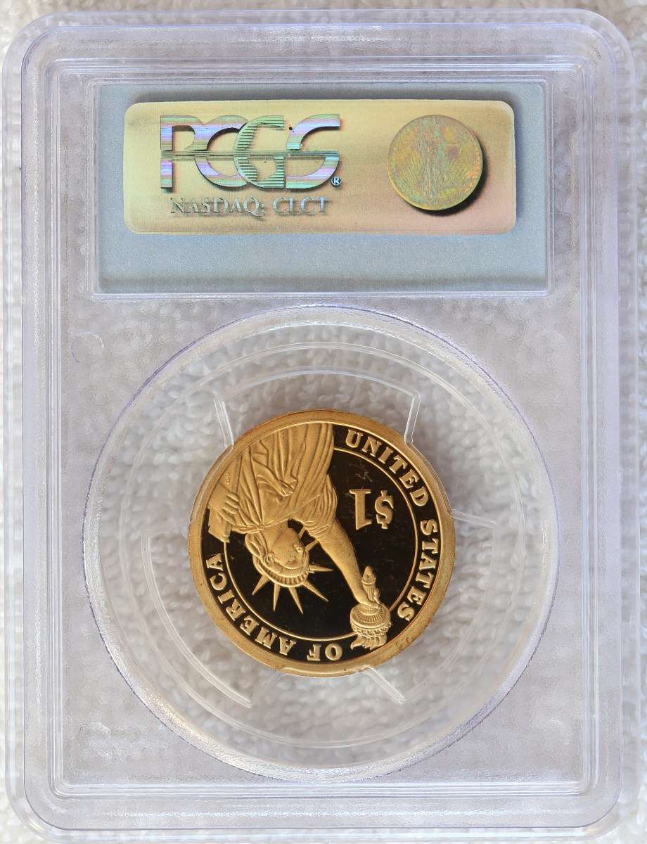 Hfjacinto's-Slabbed-Dansco-7070-With-Gold-Page