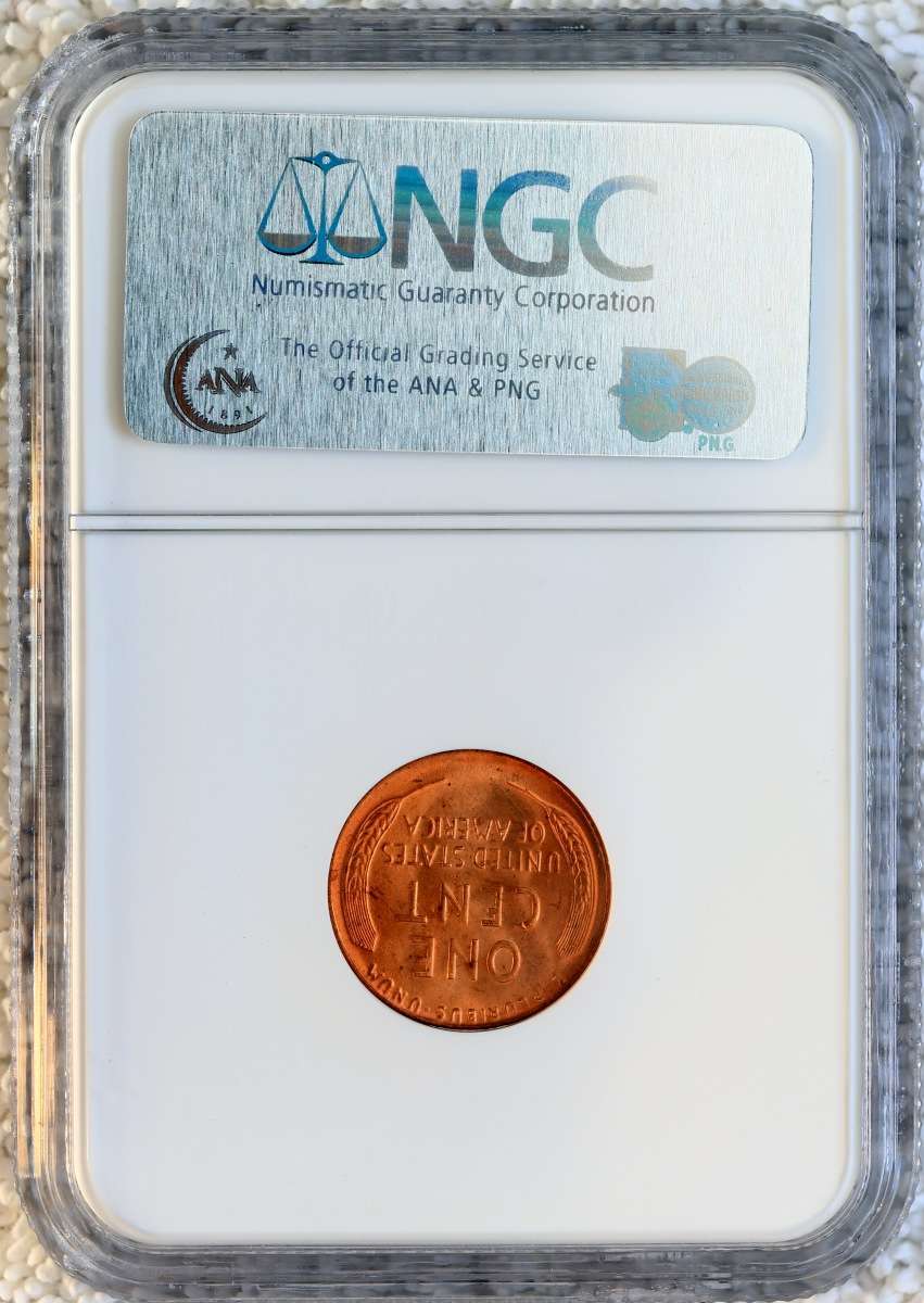 Hfjacinto's-Slabbed-Dansco-7070-With-Gold-Page
