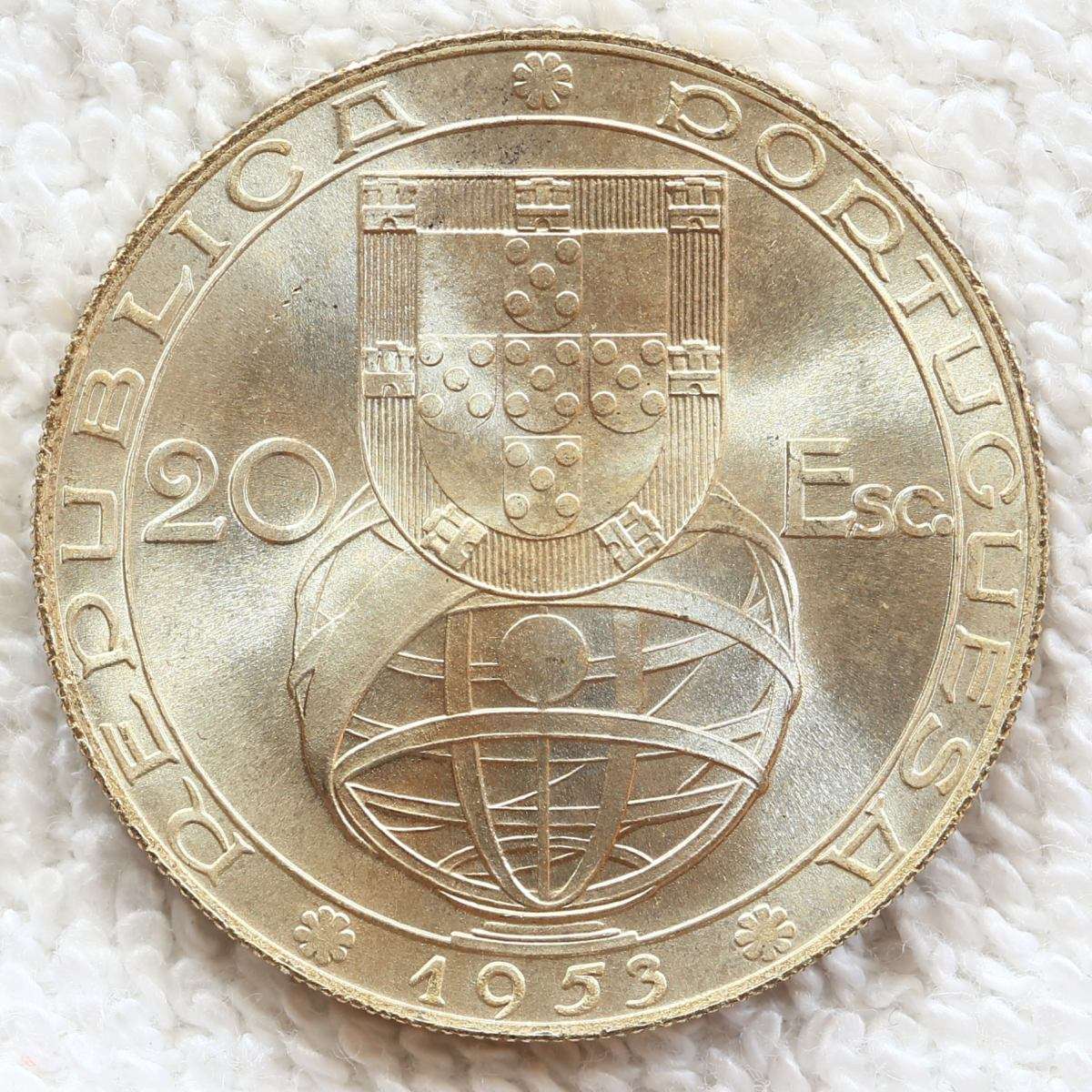 Newbie-Question:-What-Are-You-Looking-For-When-You-Photograph-A-Coin?