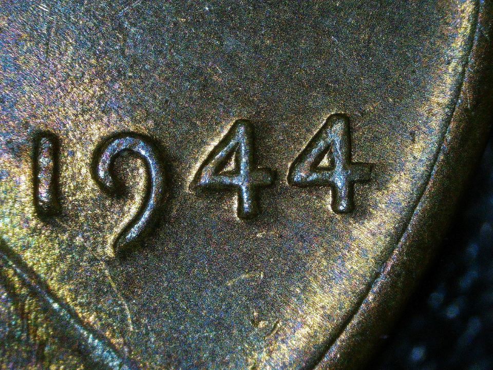 1944-1c-Raised-Phantom-Something-?-Where-Mint-Mark-Generally-Is?