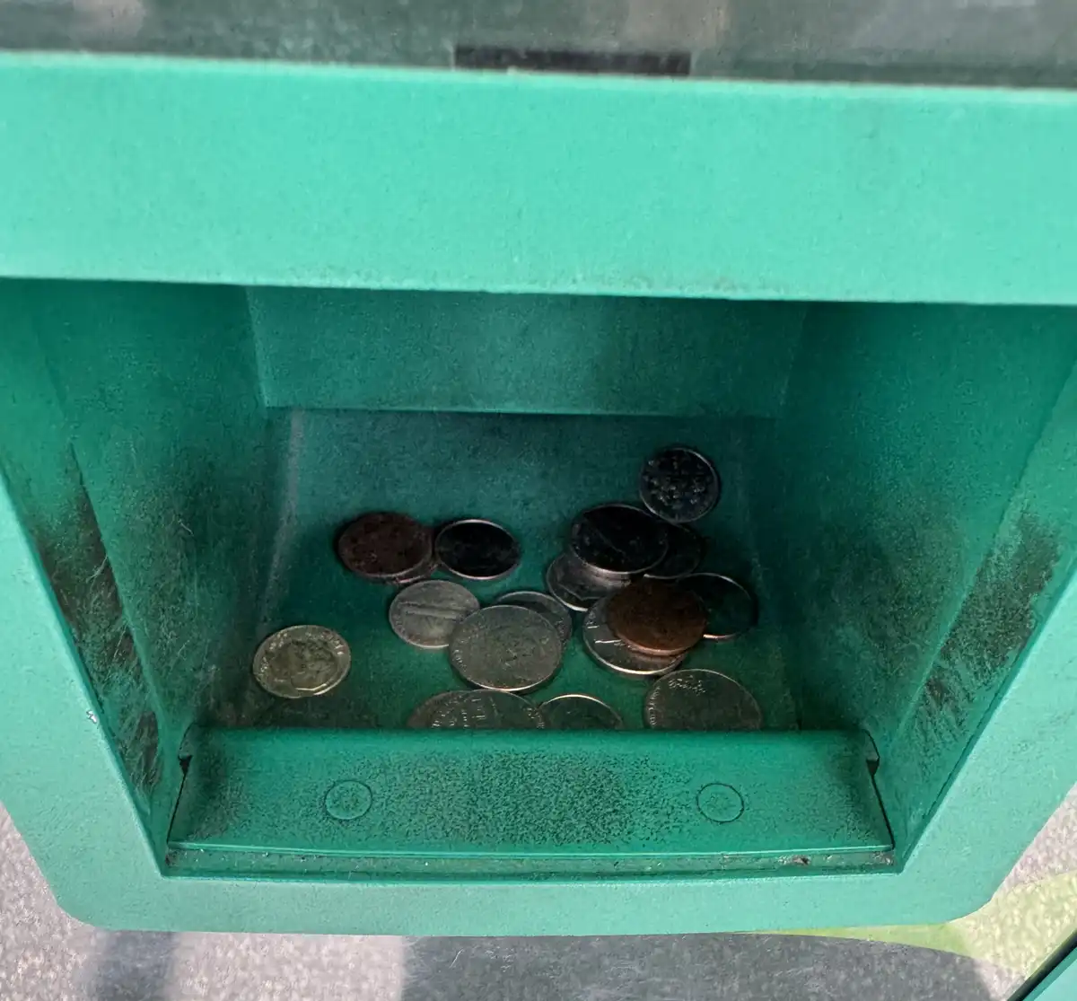 Coinstar-Finds!-Including-Bank-Counters-And-Other-Machines