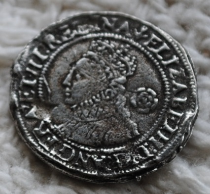 Elizabeth-1st-Silver-Hammered-Coin-Is-It-Genuine?