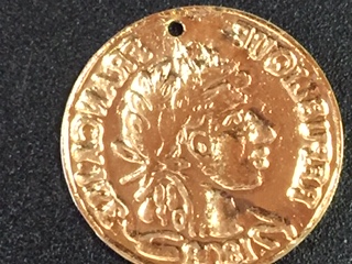 Gold-Looking-French-Pendant.