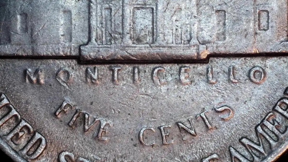 1979-Nickel-Letters-Looks-Thicker-And-Rounded?
