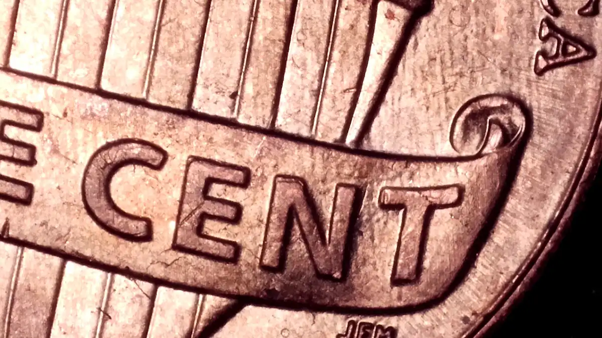 2013-D-Penny-Reverse-Is-This-Just-A-Hit-On-The-N-And-T?