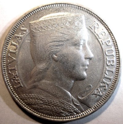 Post-Your-Coins-With-Hats