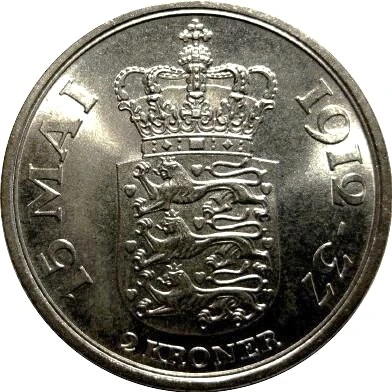 Post-Your-Coins-With-Coats-Of-Arms,-Shields,-Crests,-Crowns,--Etc.