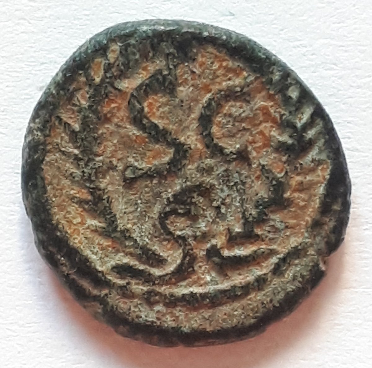 Hadrian-Uncia,-9.5mm,-0.95g,-Smallest-