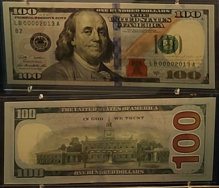 US-Banknotes-At-The-Smithsonian