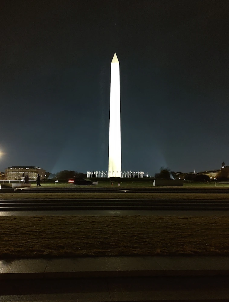 Commems-Collection-Medals:-World-War-II-National-Memorial---Washington,-DC