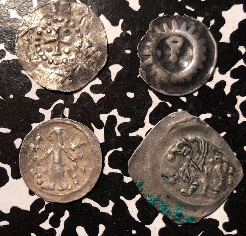4-Medieval-Pieces-For-ID