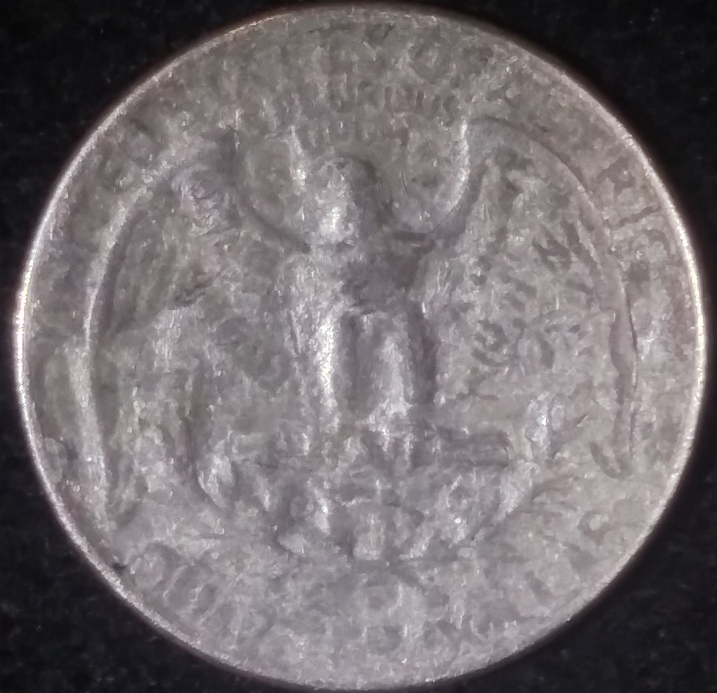 Found-An-Interesting-19?-Quarter-In-Roll-From-The-Bank.-Any-Ideas-Opinions?