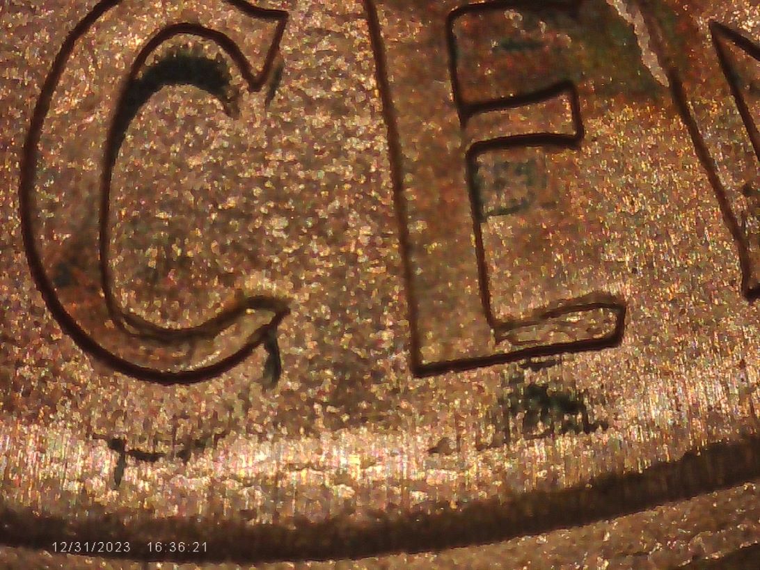 2000-Cent-Broad-Struck