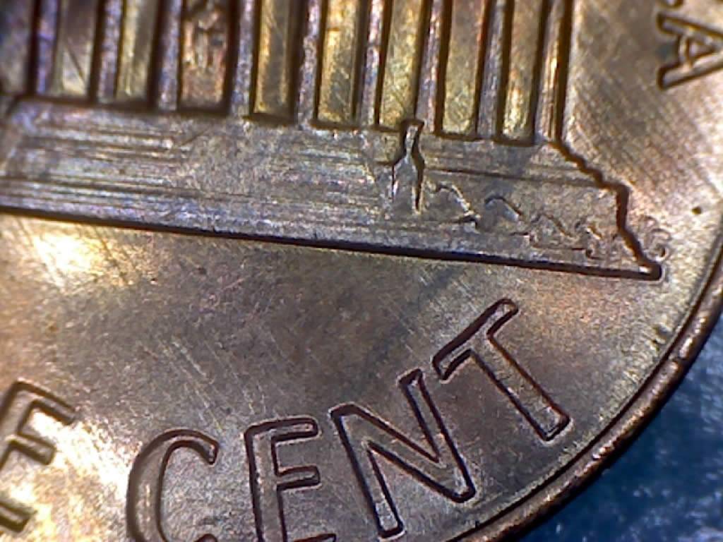 1969-D-Penny-Pretty-Cool-Coloring-On-This-One-Should-I-Send-It-Off-To-Gradin
