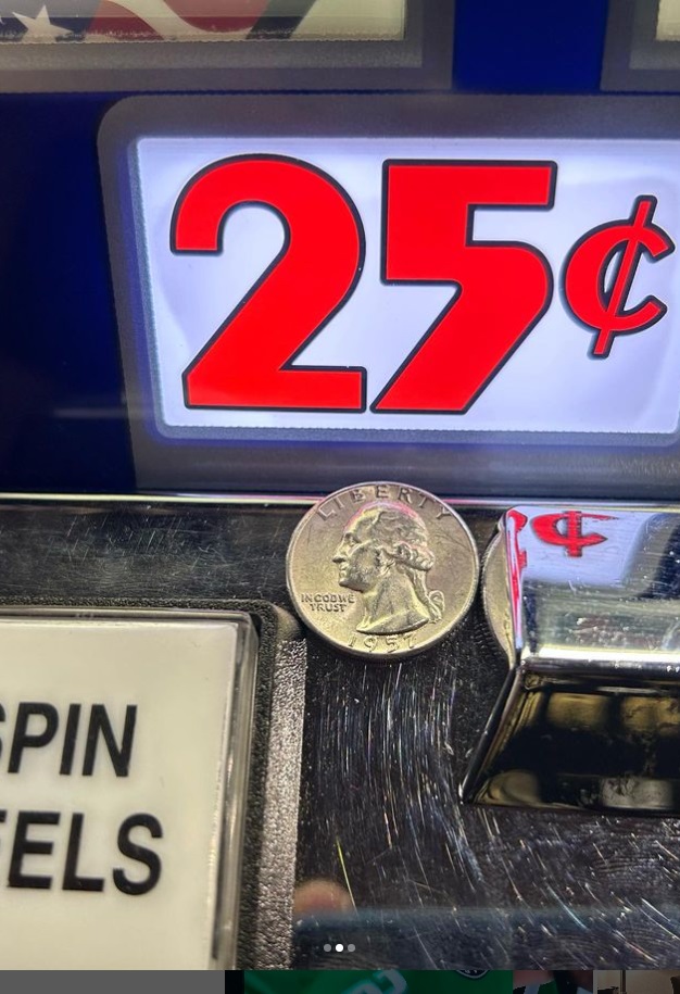 Playing-Quarter-Slots-In-Vegas,-I-Found-Silver.