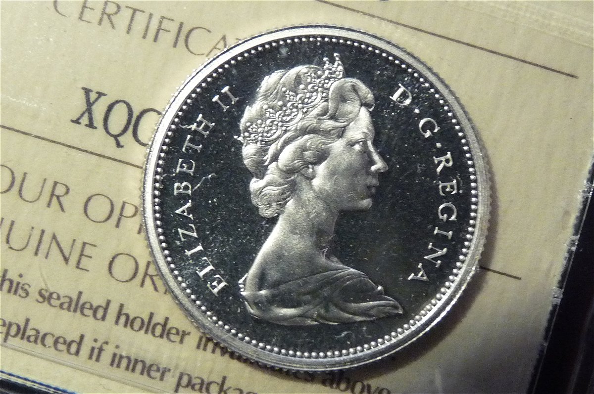 1965-Specimen-25c...which-One-Would-You-Keep?