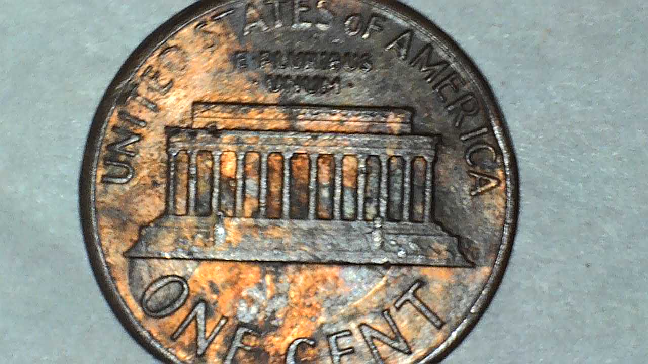 19?-Lincoln-Wheat,-Lamination-Issue-Or-Post-Mint-Damage?
