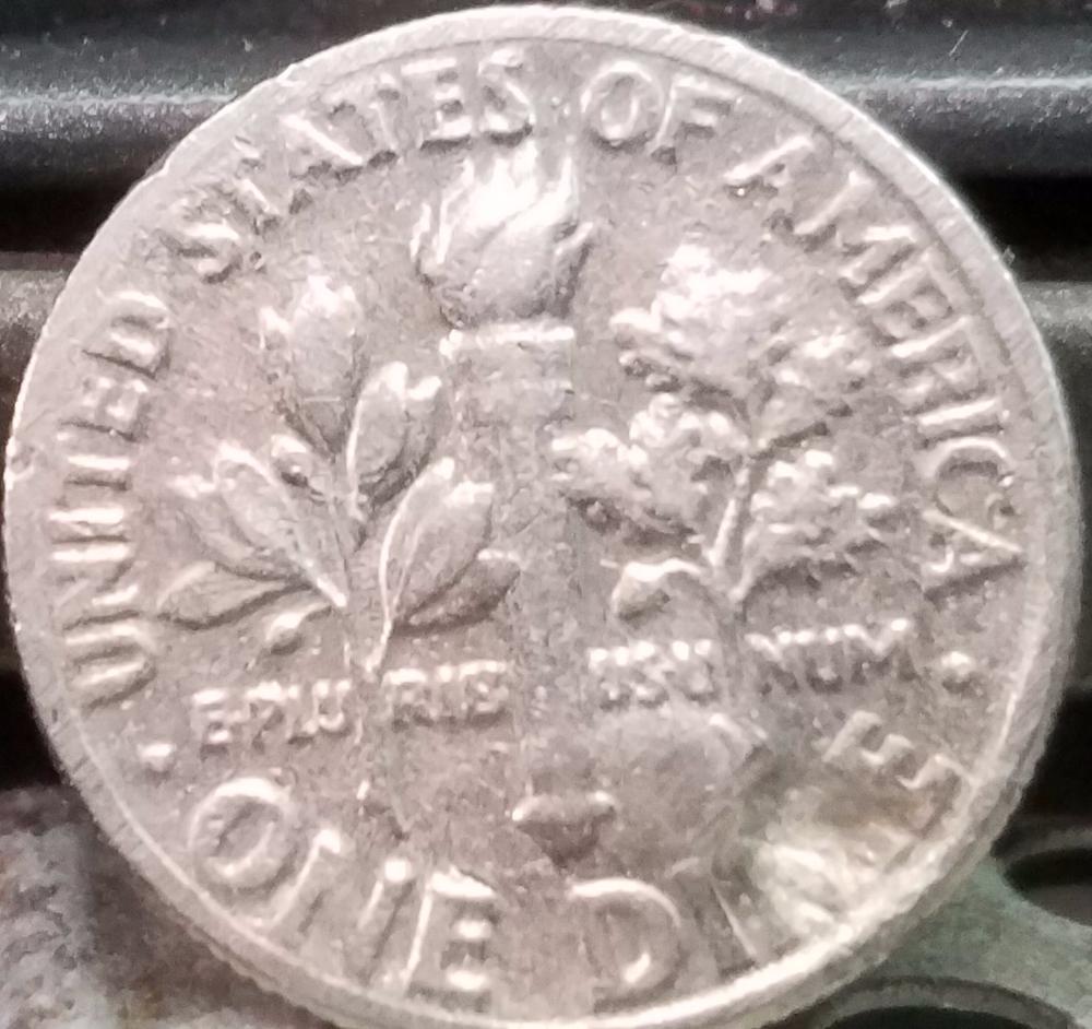 Can-I-Get-Your-Opinion,-Error-Or-Just-Damaged-Post-Mint-Help-Dime