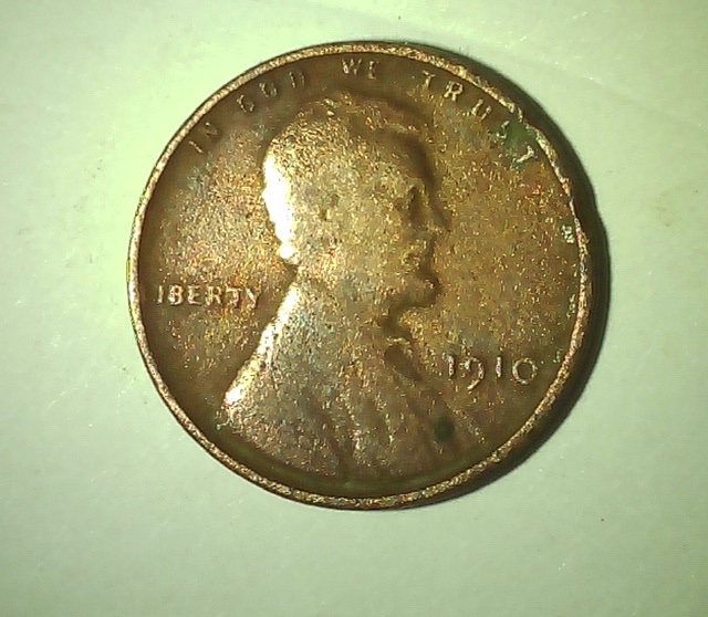 1910-Wheat-Cent---Unusual-Features?