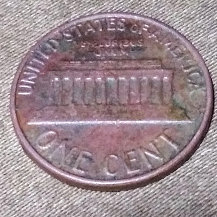 1975-D-Lincoln-Cent-And-1946-Jefferson-Nickel-Missing-Clad-Or-Wrong-Planche