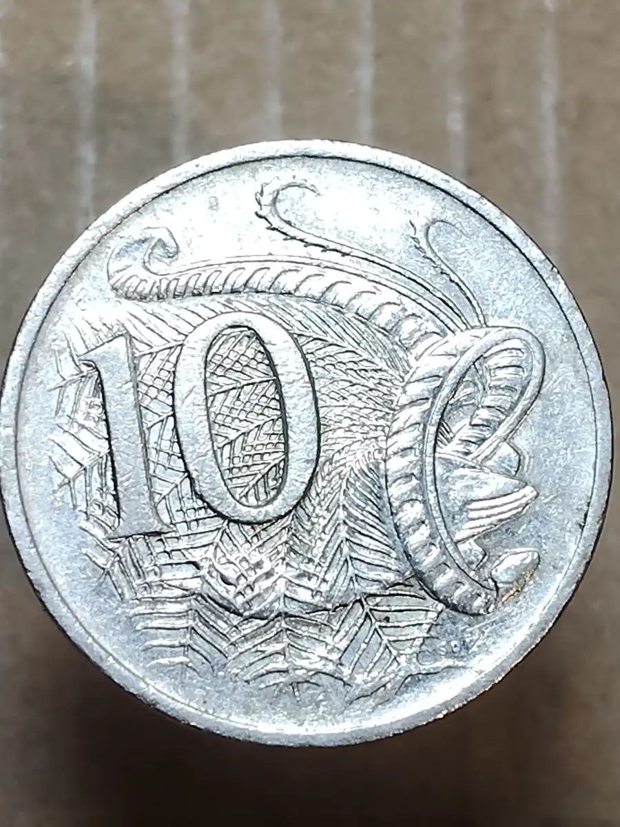 2003-10c-Repeating-Bird-Tail