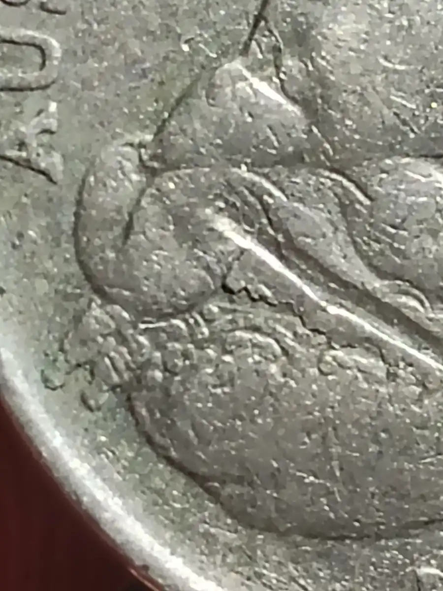 1977-10c-Piece,-Queen-Face-Slash