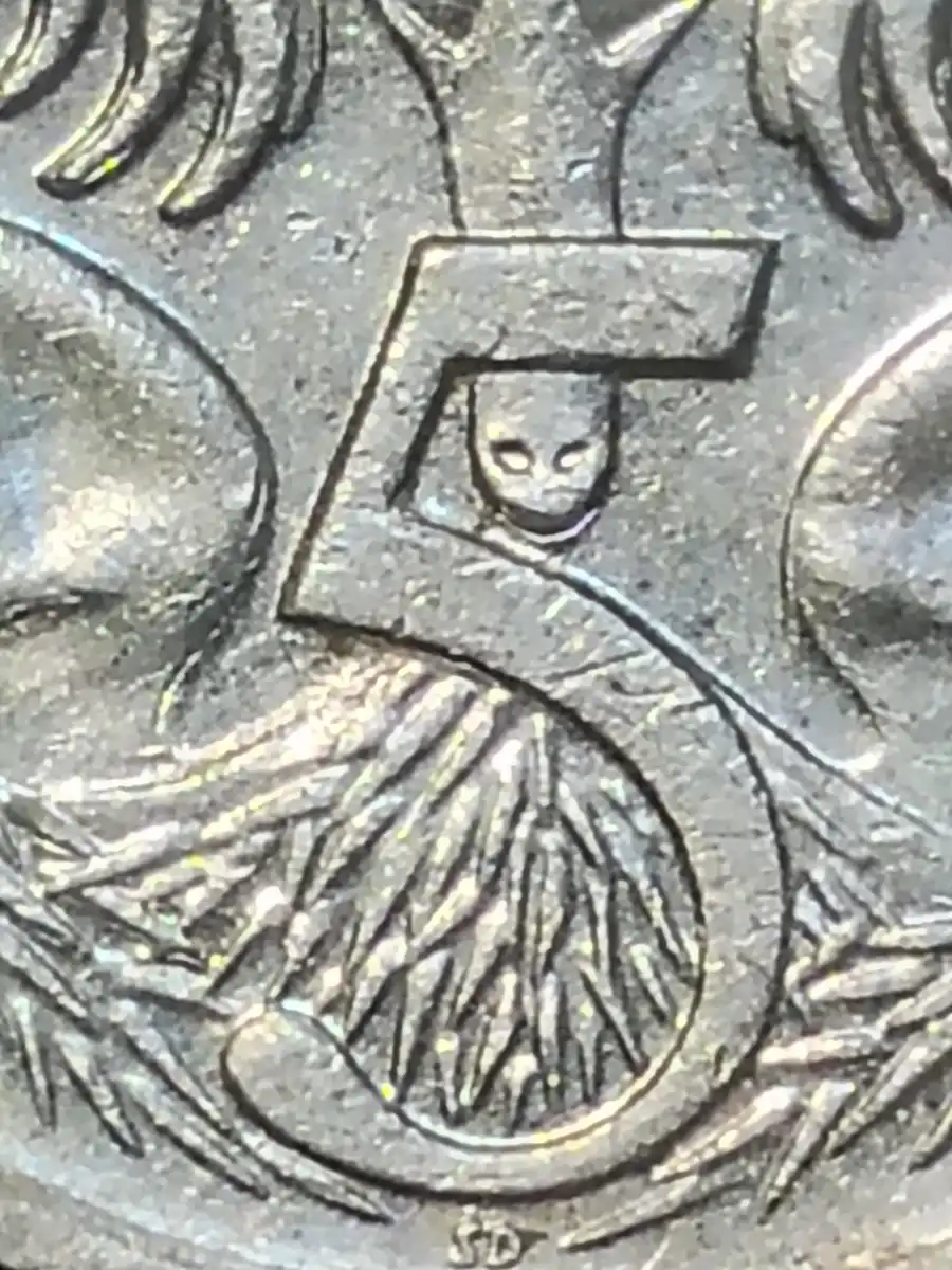 1989-Australian-5-Cent-Coin-With-Double-Stamping-On-The-Spine