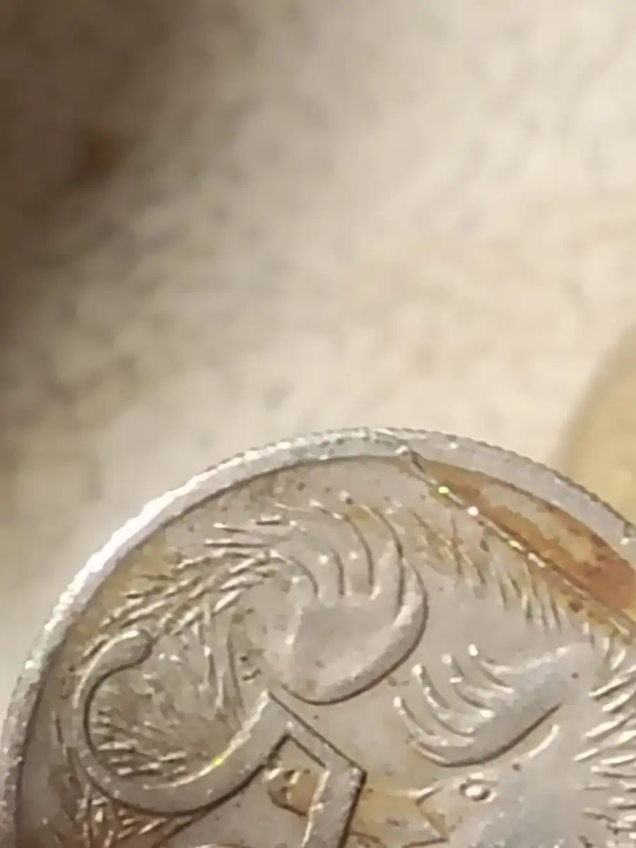 2001-5c-Coin-With-A-Line-Across-It