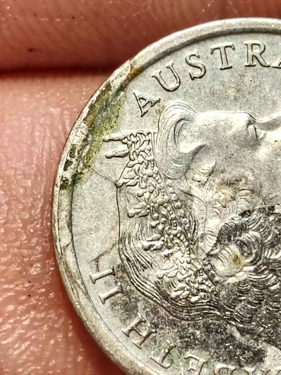 2006-Five-Cent-Coin-With-Multiple-Cracks