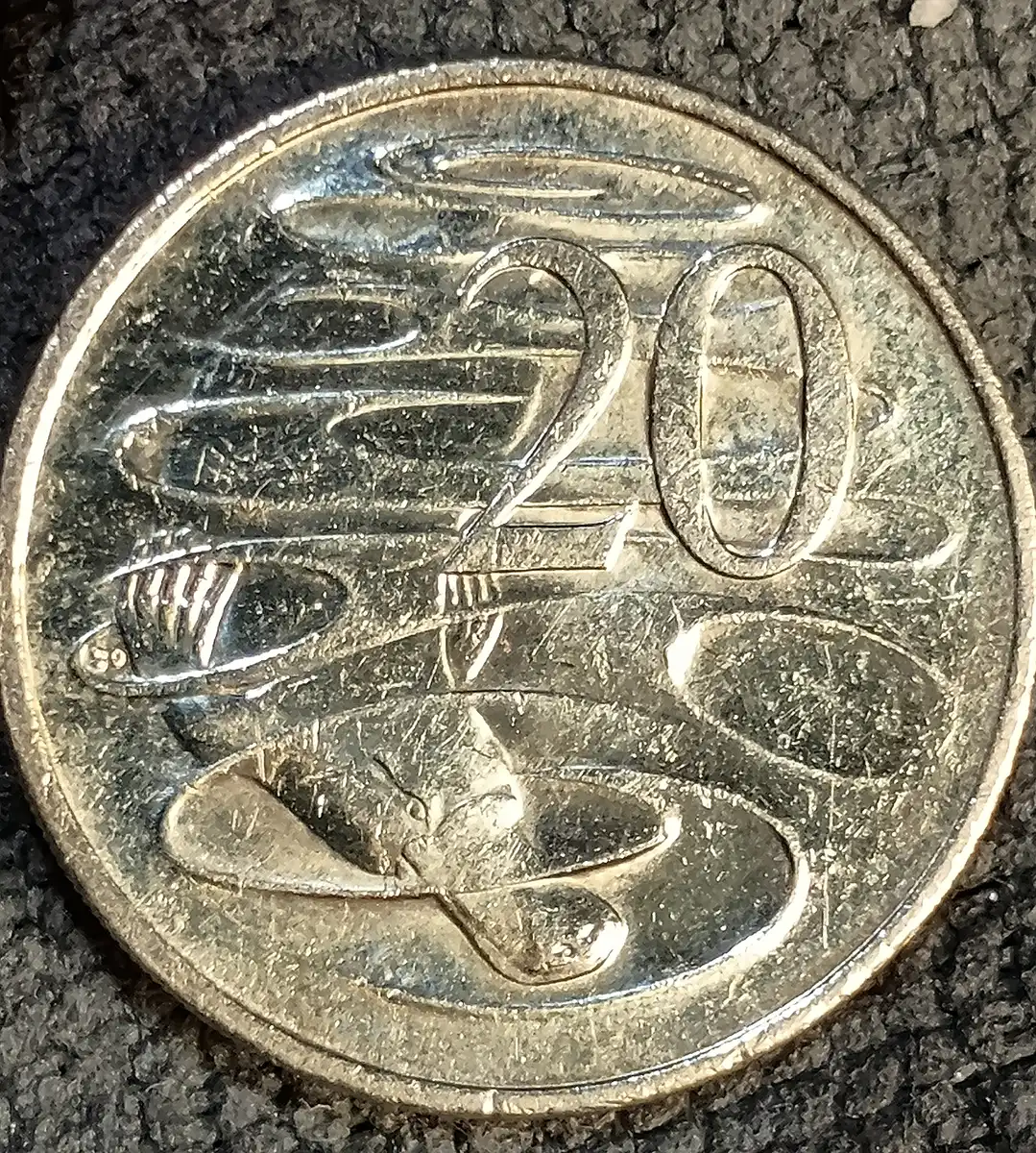 2013-20c-Wave-Die-Break