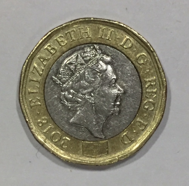A-Couple-Of-GB-£1-Coins-With-Errors
