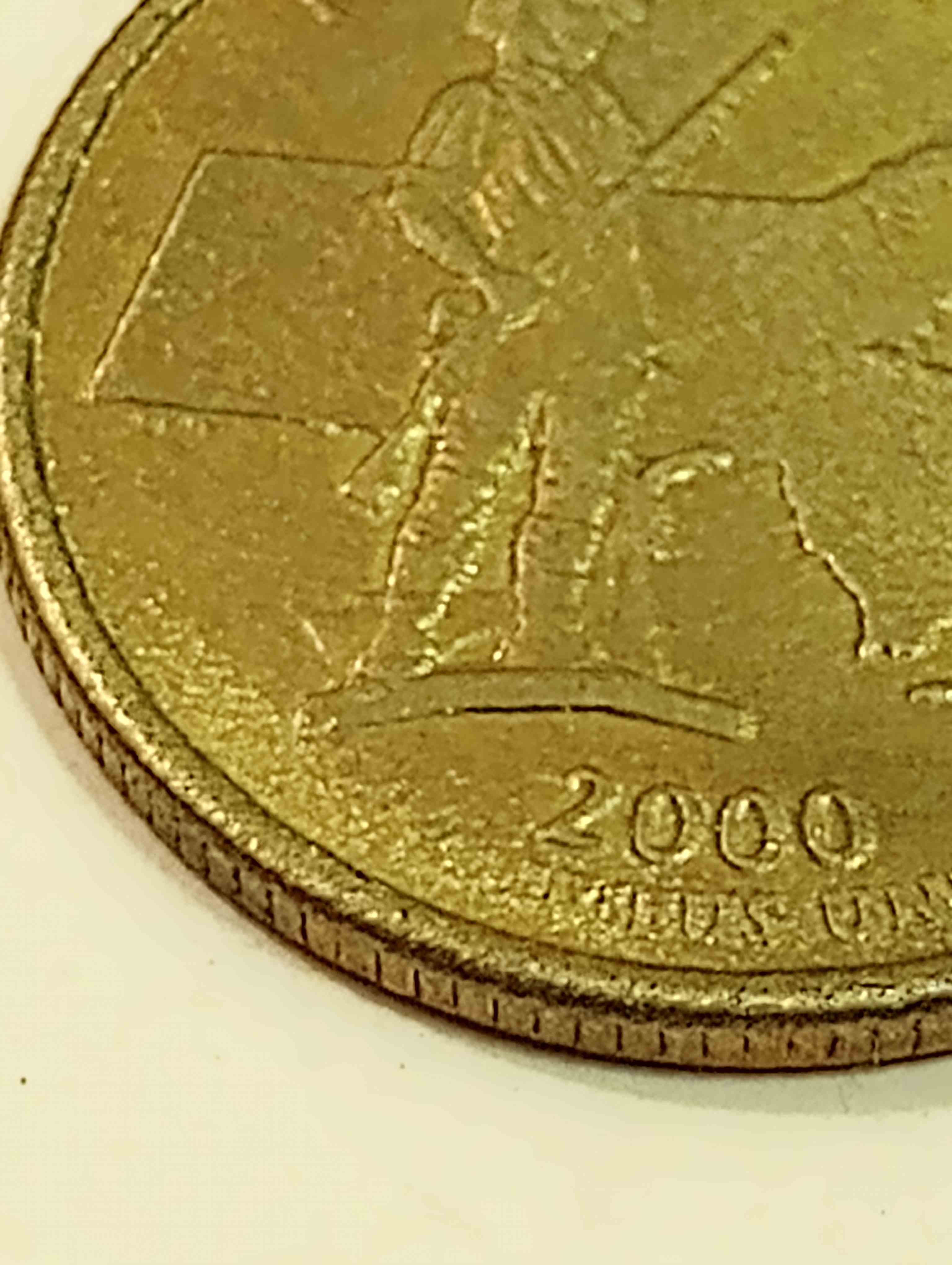 2000-D-Massachusetts-Gold-Bronze-Quarter-With-Improper-Annealing-Or-Other-Mint-Error?