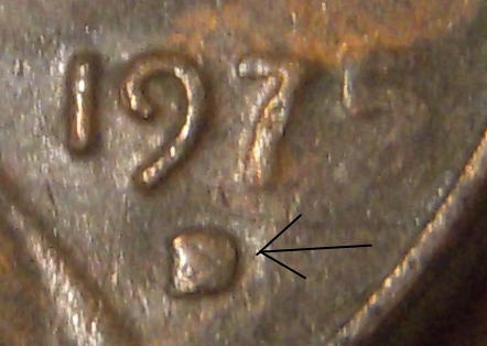 1975-D-Lincoln-Memorial-Cent-Weird-Mint-Mark