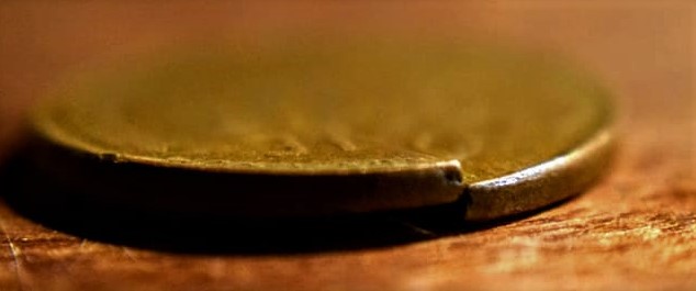 1944-Wheat-Cent.-A-Head-Scratching-Anomaly,-Open-To-Interpretation.