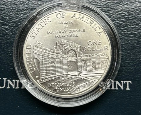 Post-Your-Coin,-Token-Or-Medal-Depicting-An-Arch