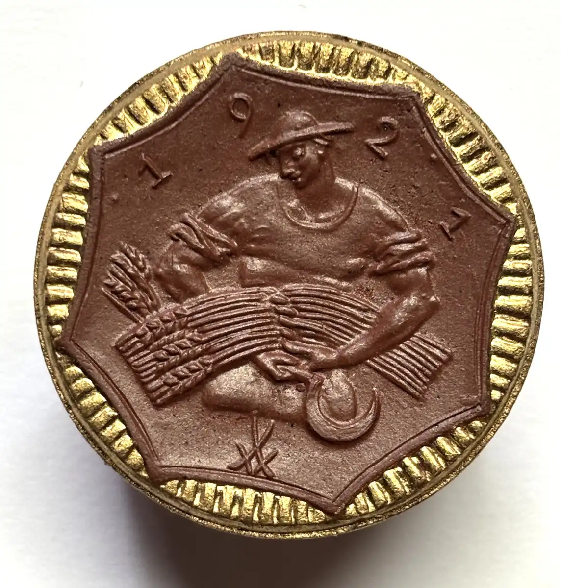 Post-Your-Coins-With-Hats