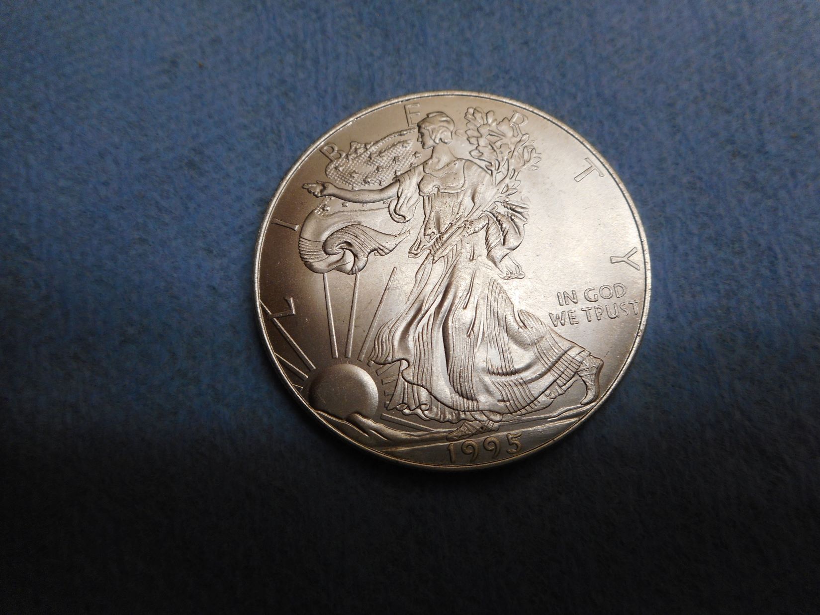 Fake-1995-Silver-Eagle